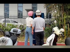 बैटरी बदलने के लिए आसान